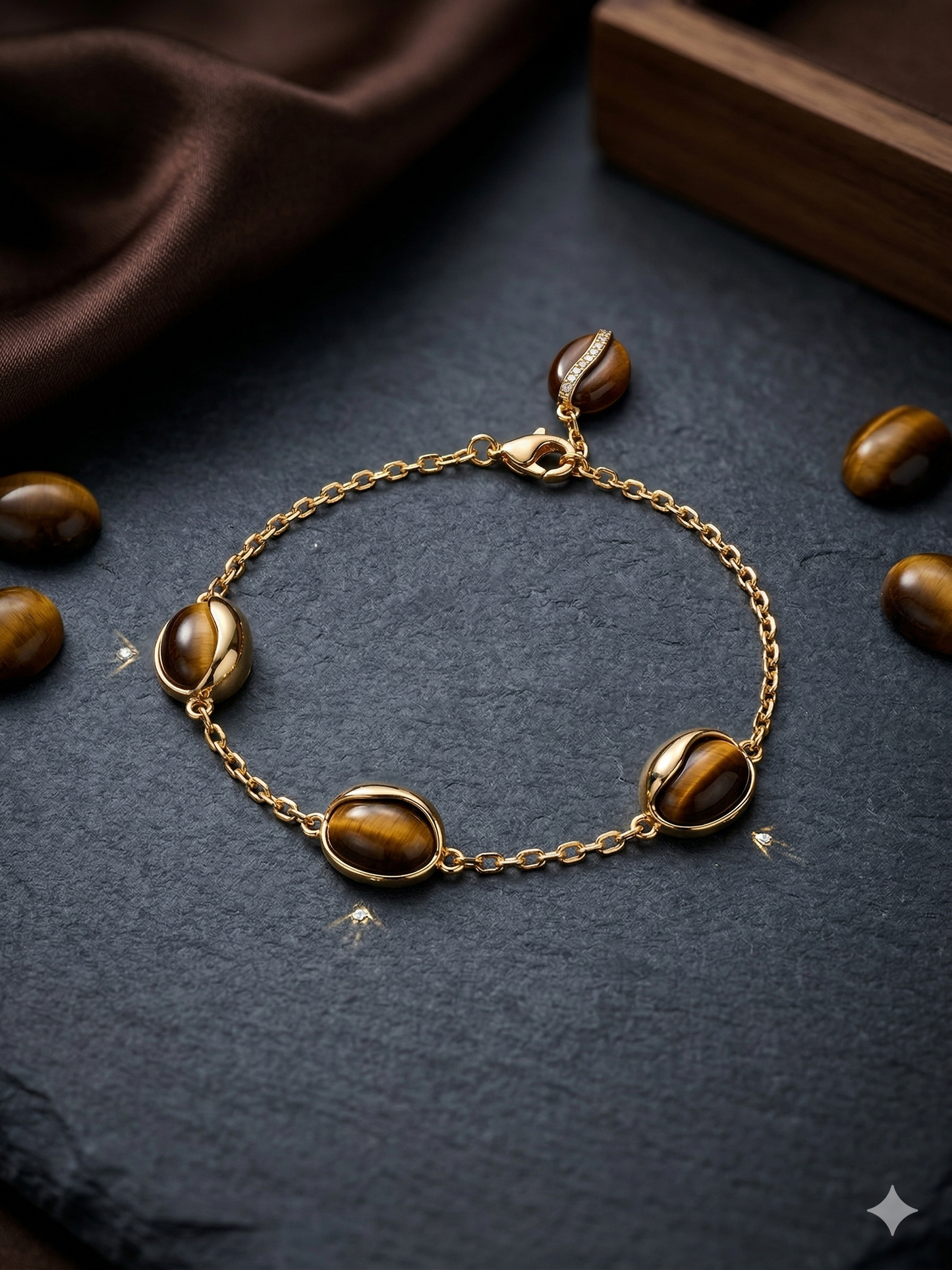 Adjustable Tiger’s Eye Bracelet with Gold Chain – Elegant Natural Stone Jewelry
