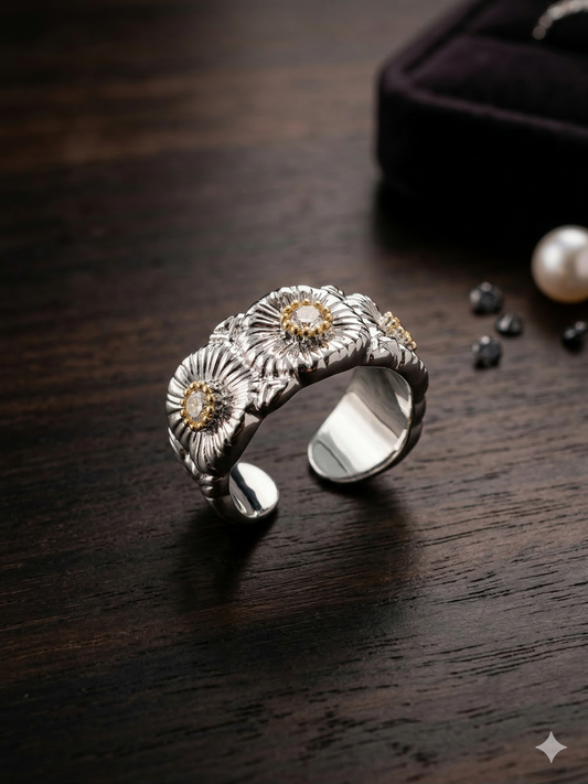 Silver Floral Open Ring with Soft Yellow Center – Elegant Adjustable Ring
